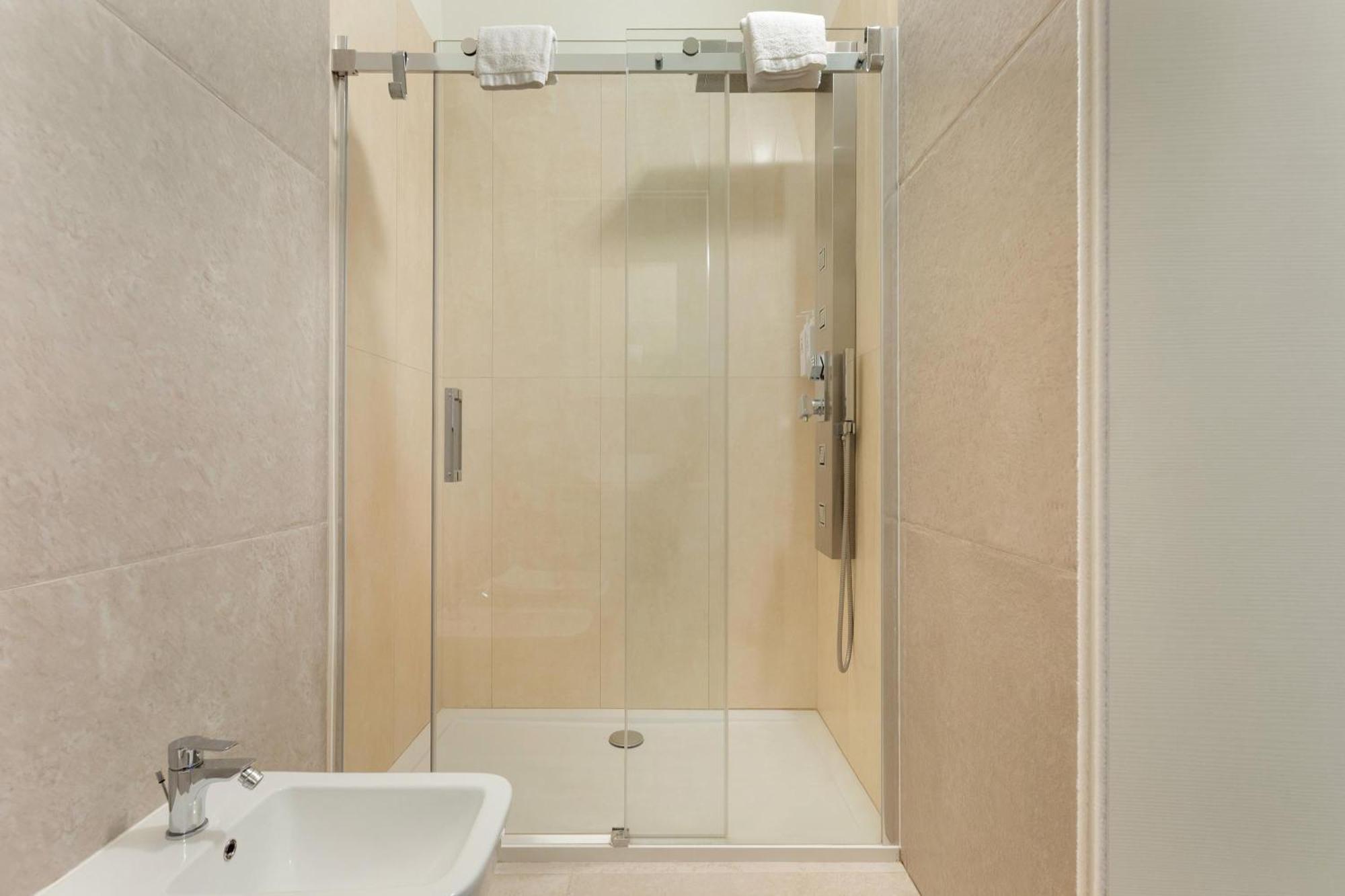 Liberty Barocco Hotel Lecce Luaran gambar